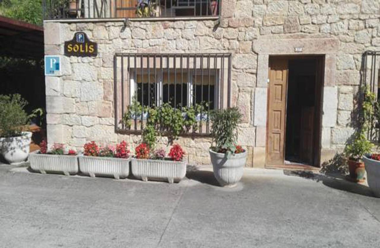 Pension Solis Cangas de Onis Exterior photo